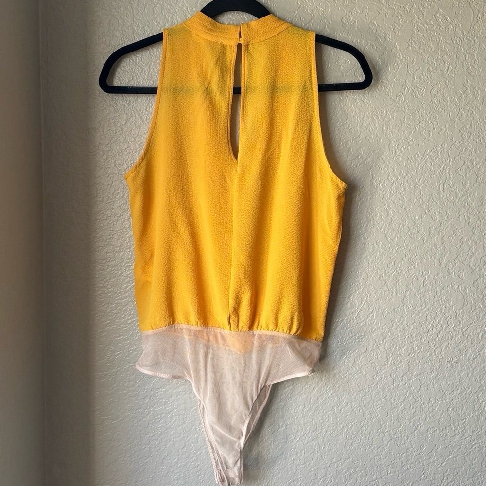 Lush yellow Halter Bodysuit Size Medium - Picture 5 of 11